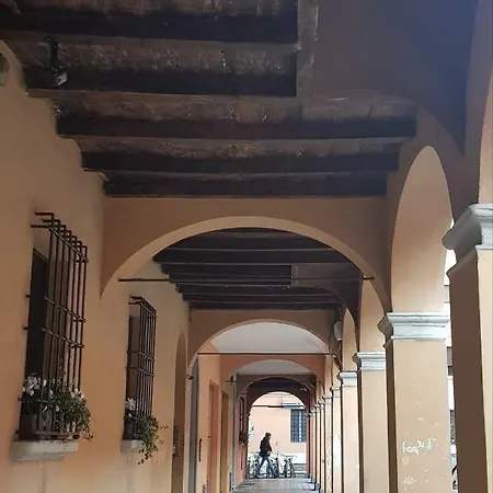 Stella Del Mar S.stefano 2* Болонья